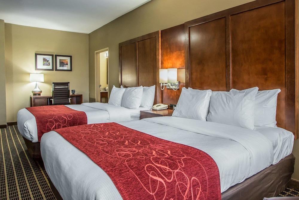 Comfort Suites Delavan - Lake Geneva Area Екстер'єр фото
