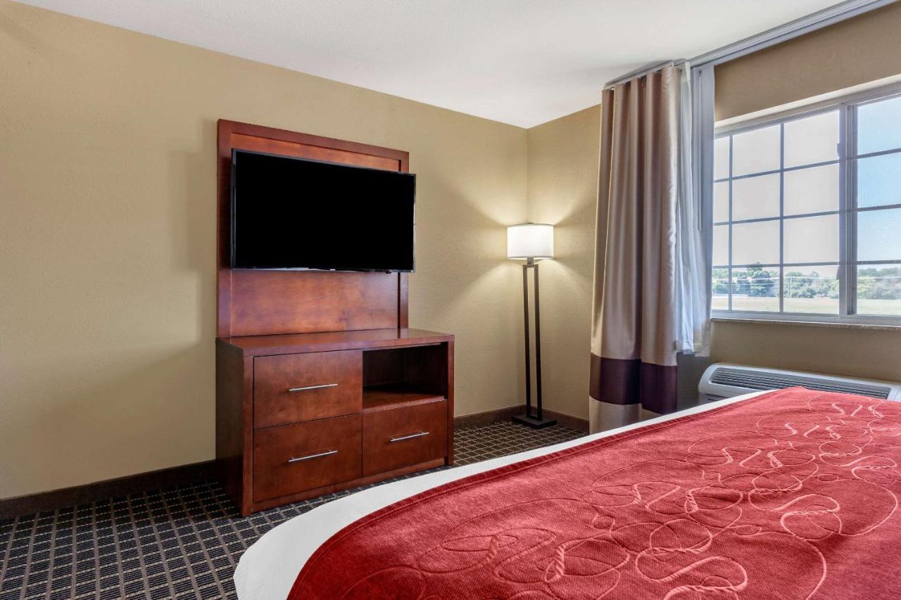 Comfort Suites Delavan - Lake Geneva Area Екстер'єр фото