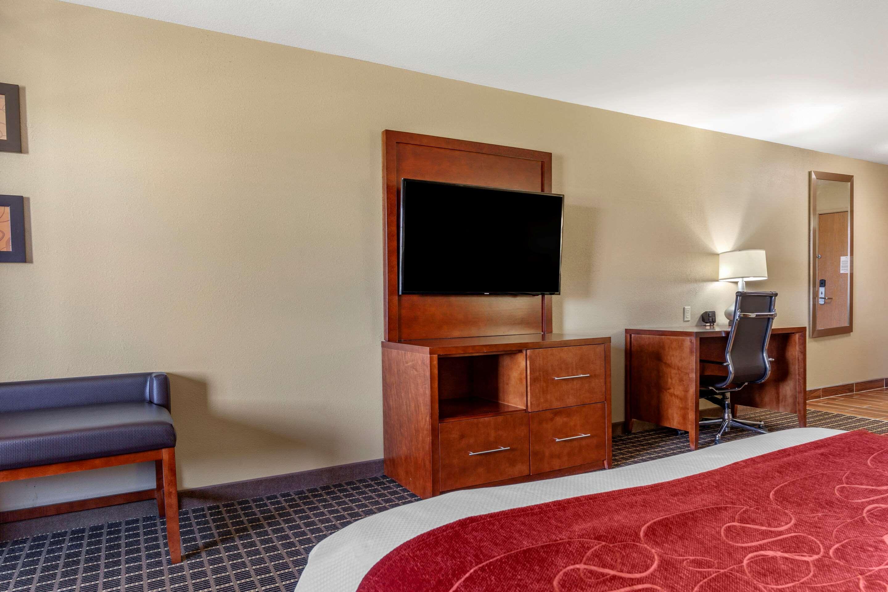 Comfort Suites Delavan - Lake Geneva Area Екстер'єр фото
