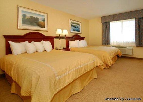 Comfort Suites Delavan - Lake Geneva Area Номер фото